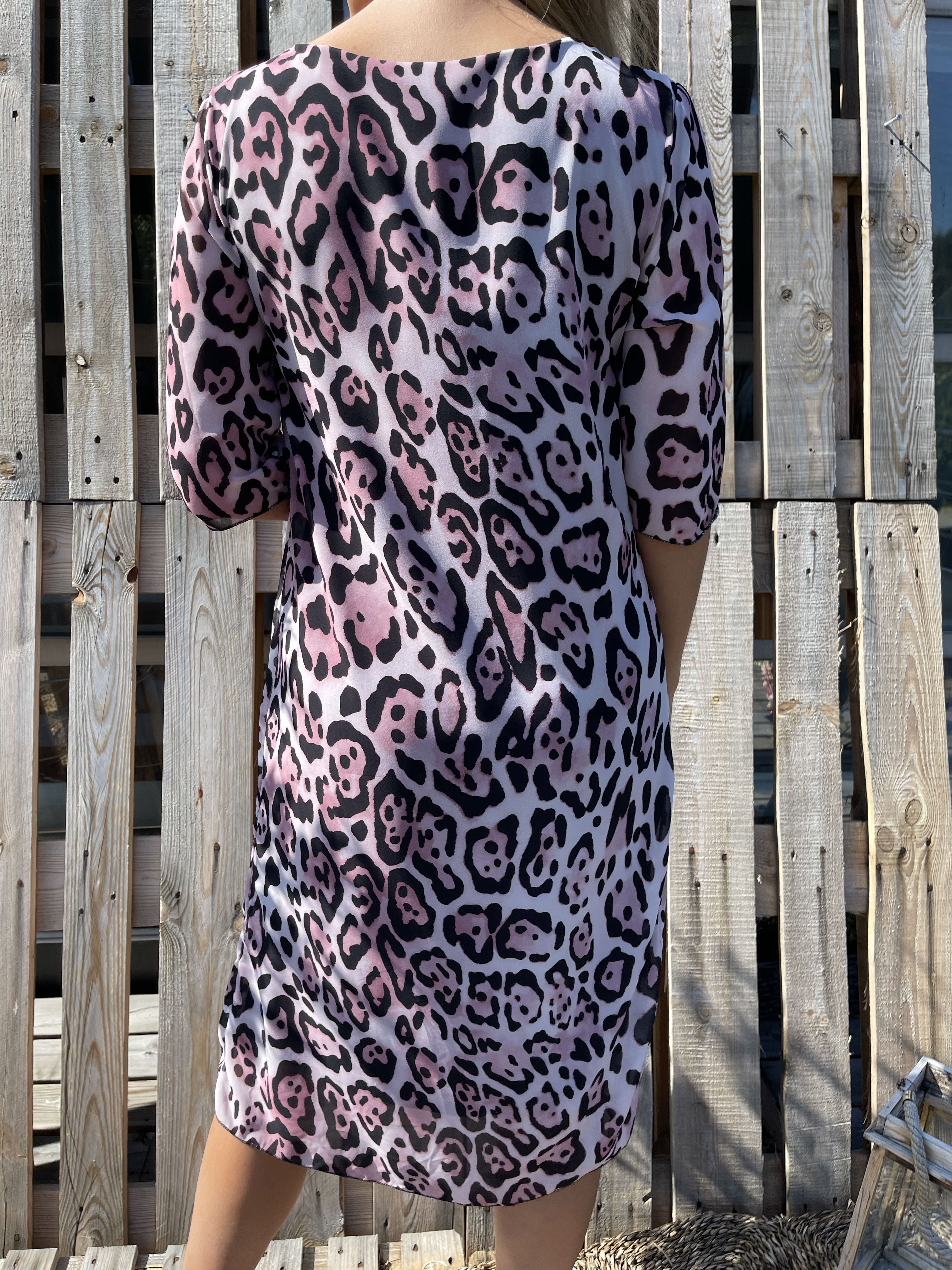 Zion Leo - Plisserad klänning med leopardmönster